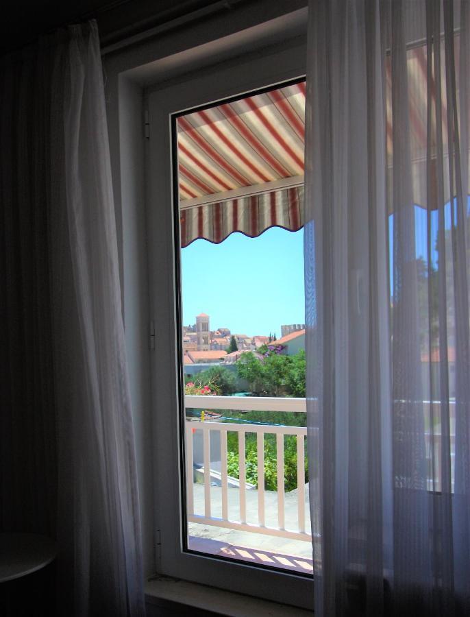 Rooms & Apartments Dolac Hvar Town Exterior photo
