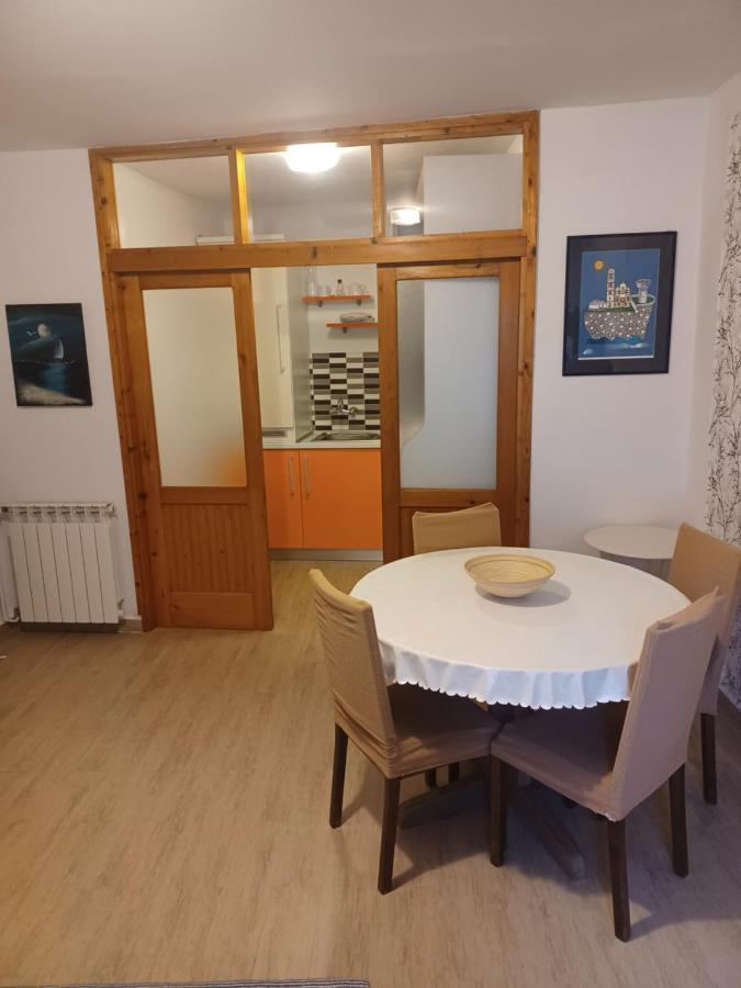 Rooms & Apartments Dolac Hvar Town Exterior photo